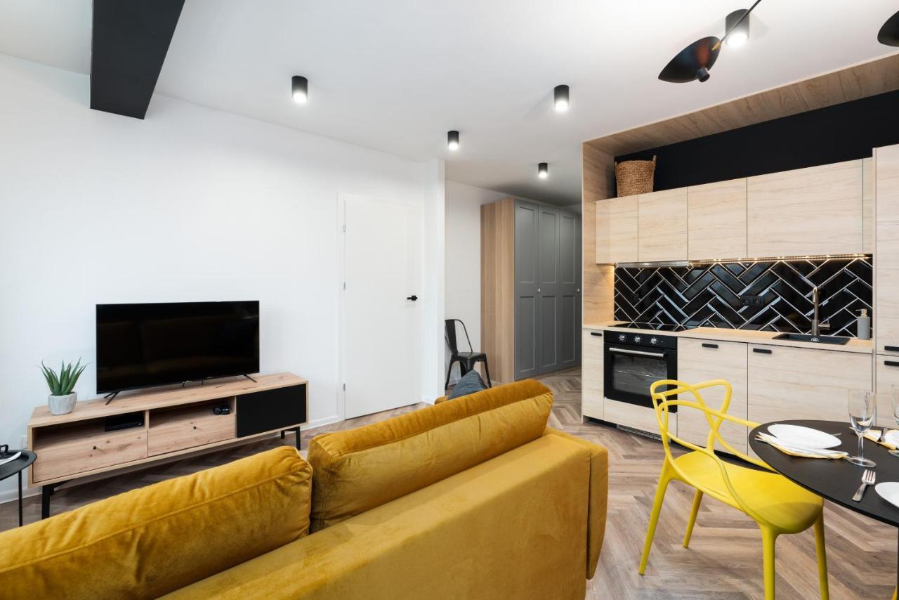 Loft Style Apartments Opienskiego With Parking By Noclegi Renters Poznań Exterior foto